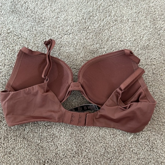 Victoria’s Secret so obsessed push up bra - Picture 2 of 3